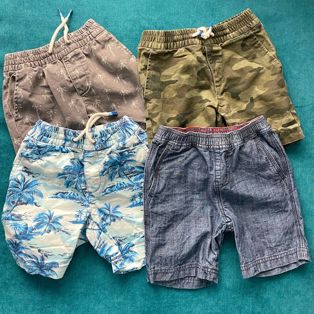 EUC GAP and TEA Collection shorts for summer 4-pack!